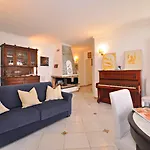Villa Star Fish House *